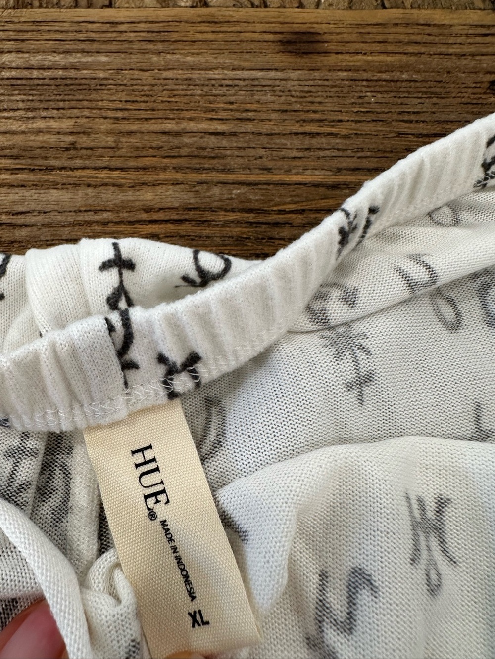 HUE Cream Labeled Casual Top - Black Print - Picture 6 of 10